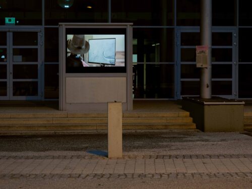 Forensis/ Forensic Architecture
Environmental Afterlives of Colonial Fractures, 2024
Installation Richard-Hartmann-Halle/Hartmannfabrik, Chemnitz
Foto: Kunstsammlungen Chemnitz/graukarte.info
